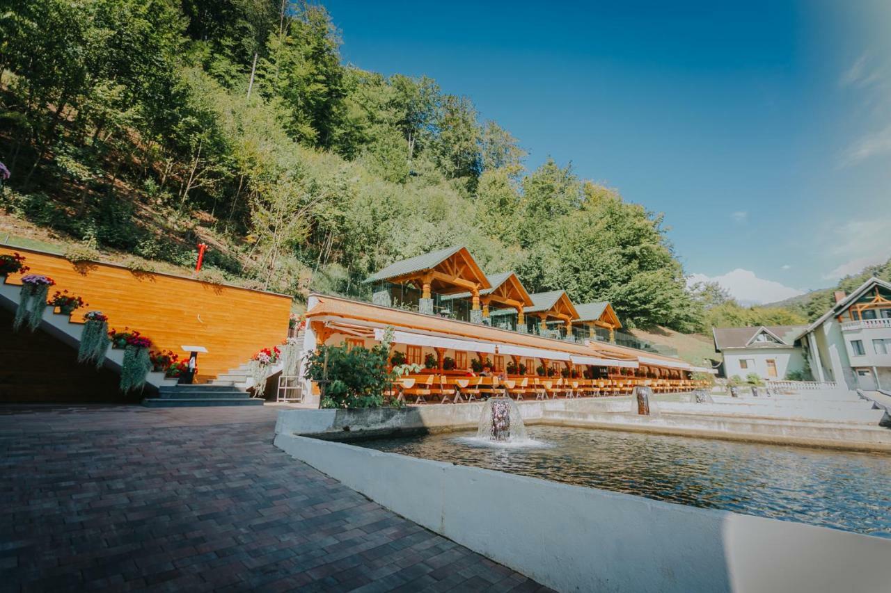 Lostrita - Pastravarie, Hotel & Spa Бая-Маре Экстерьер фото